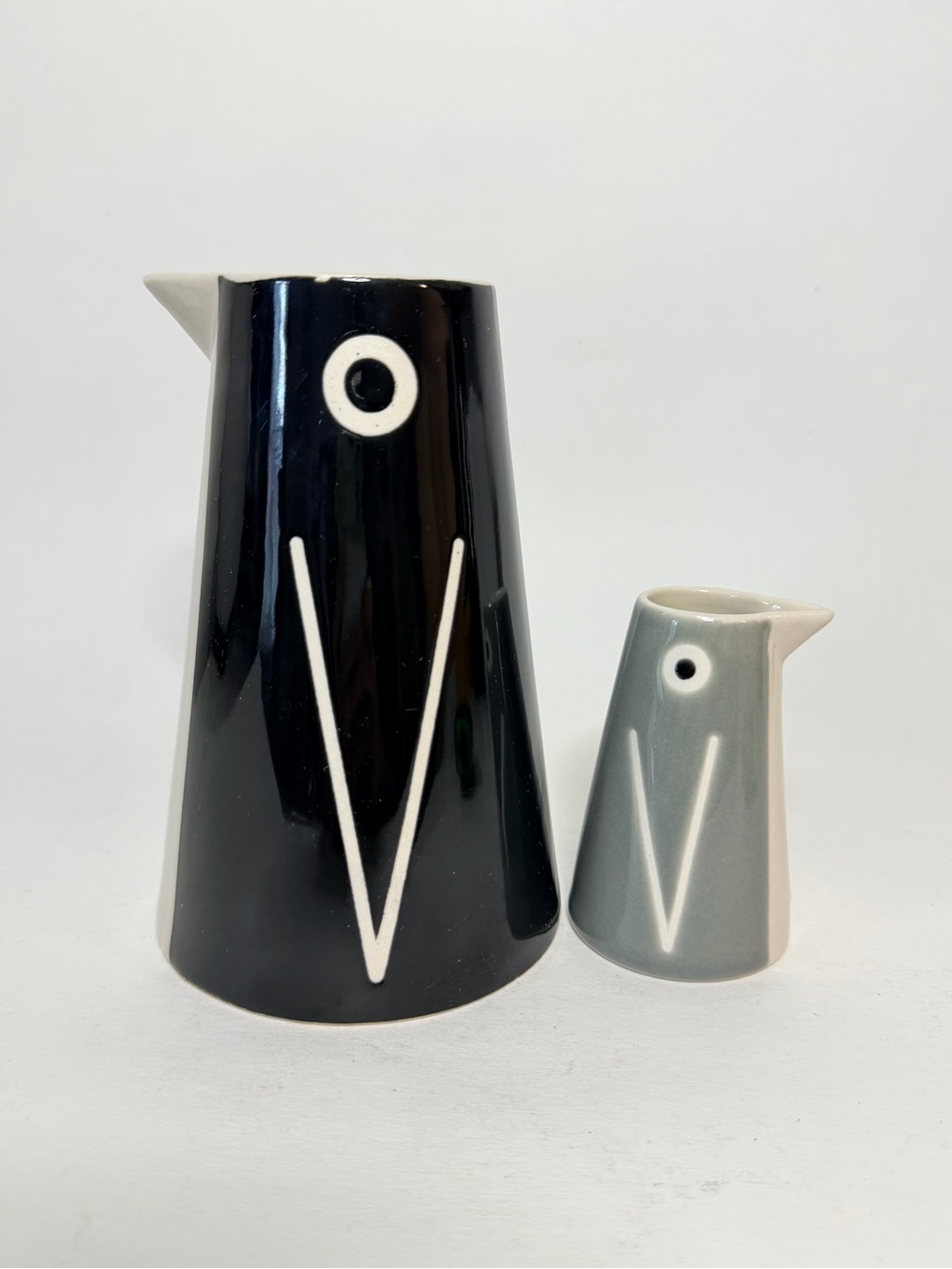 IKEA LÄTTSÅLD Penguin Ceramic Pitcher Set